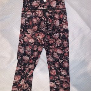 Lululemon leggings size 2
